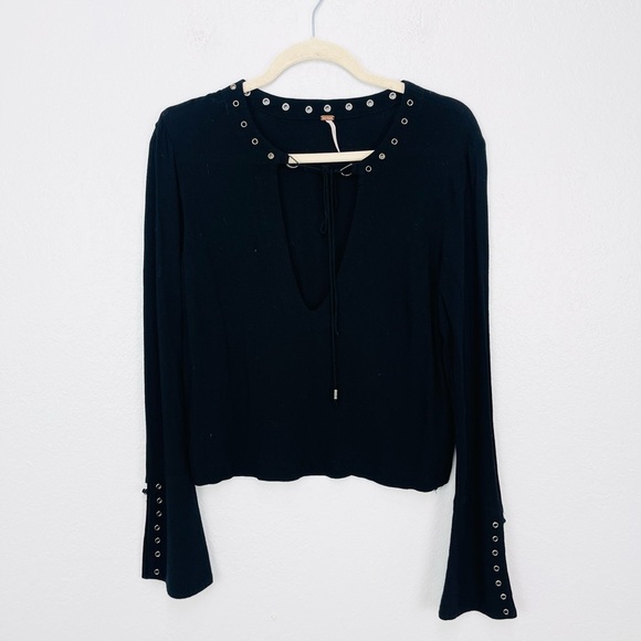 Free People Jump To The Beat Black Bell Sleeve Tie Neck Midi Top - Picture 2 of 7